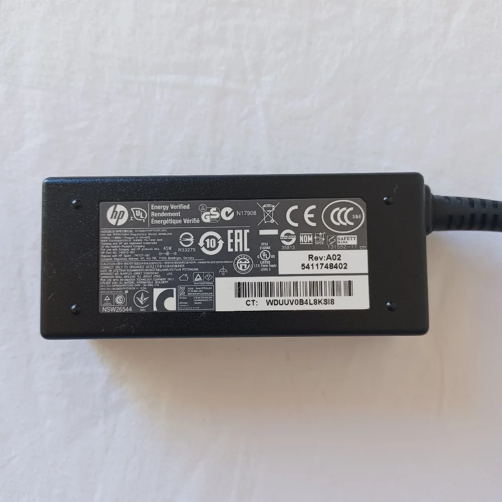 New HP AC/DC Laptop Adapter Blue Tip & Power Cord 45W 19.5V Rev A02 Total 9 Feet